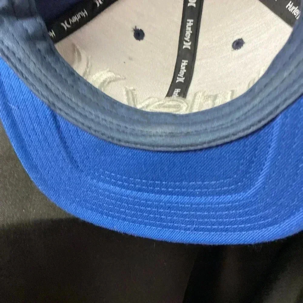 HURLEY‎ MENS HAT BLUE HAT EMBROIDERED WHITE HURLEY DESIGN SNAPBACK WOOL BLEND